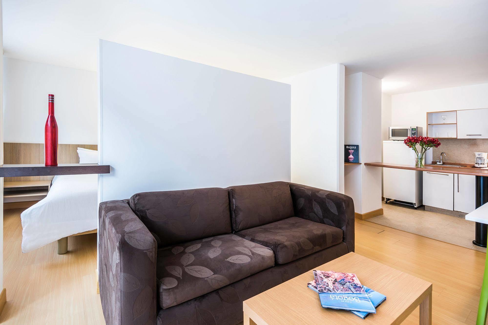 Viaggio Virrey City Apartment ボゴタ エクステリア 写真